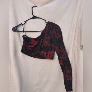 SHEIN Black and Red Asymmetrical Crop Blouse